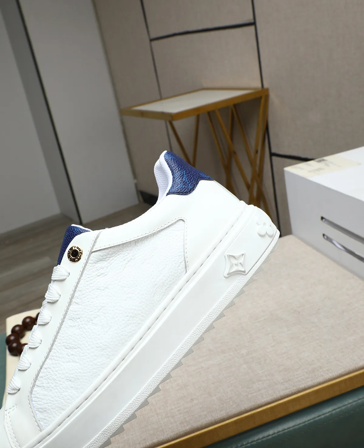 Men's men's shoes 💰540 📛📛(Niuli) high-end [LOUIS VUITTON] Louis Vuitton official website synchronized new products 👟Milan fashion catwalk style 🇰🇾🇰🇾LV family logo, celebrity style, a must-have for fashionistas ⚠️Top-layer calfskin ➕Cow leather lining ➕Mesh lining Official website original special outsole👞Number 38-44